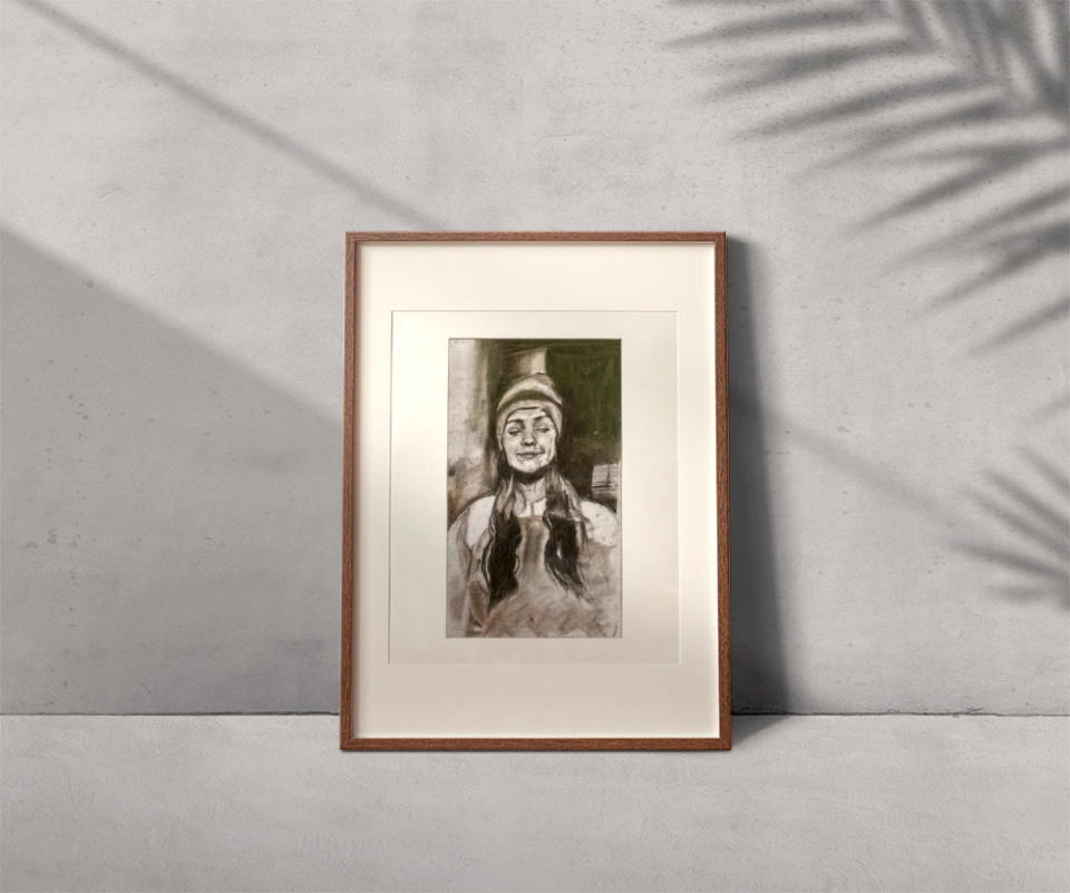 woman-in-hat-framed-mockup-website-1000